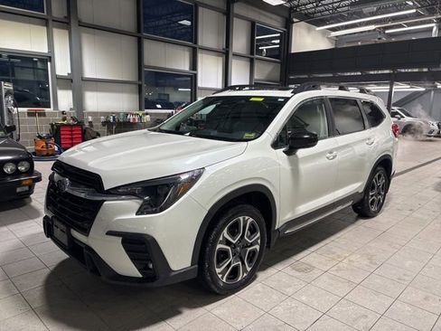 New 2026 Subaru Ascent Limited image 3