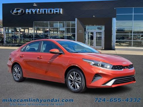 Used 2023 Kia Forte LXS w/ LXS Technology Package FWD image 1