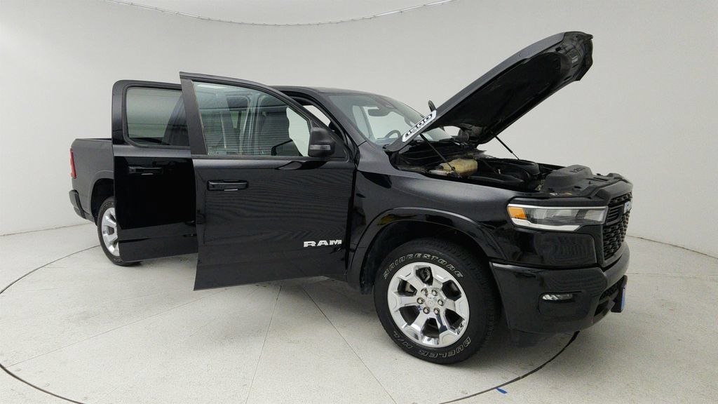 Used 2025 RAM 1500 Big Horn RWD image 9
