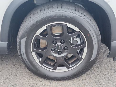 New 2025 Honda Pilot EX-L image 5