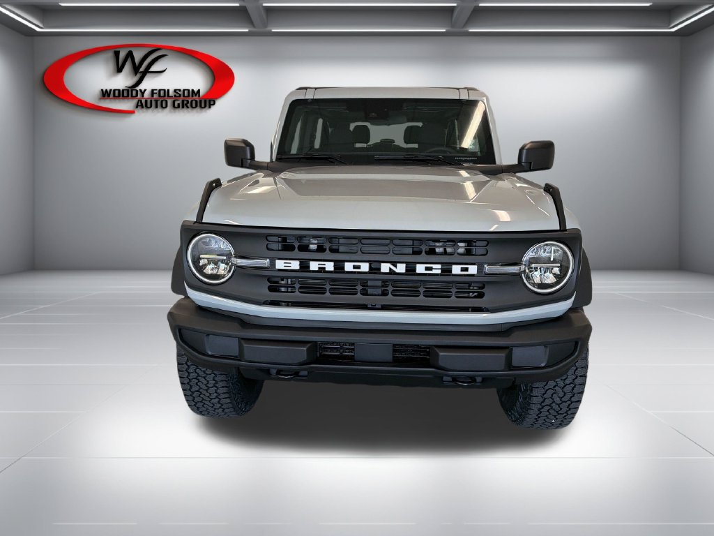New 2026 Ford Bronco 2-Door w/ Sasquatch Package AWD/4WD image 2