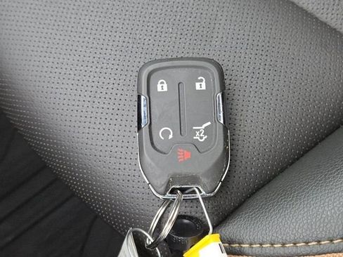 Used 2022 GMC Terrain AT4 w/ Infotainment Package II image 41