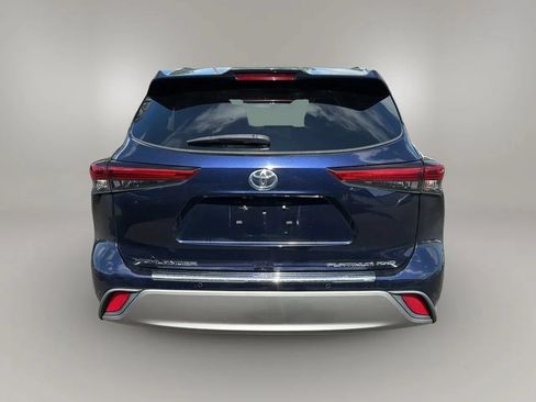 Used 2021 Toyota Highlander Platinum AWD/4WD image 5