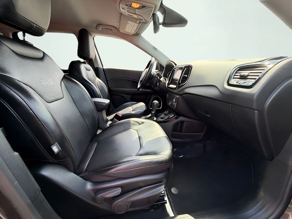 Used 2020 Jeep Compass Limited AWD/4WD image 24