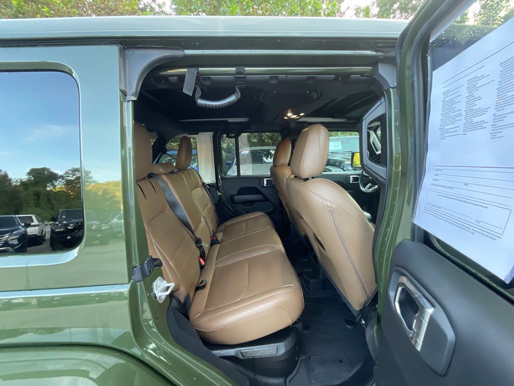 Used 2023 Jeep Wrangler Unlimited Sahara w/ Cold Weather Group AWD/4WD image 25