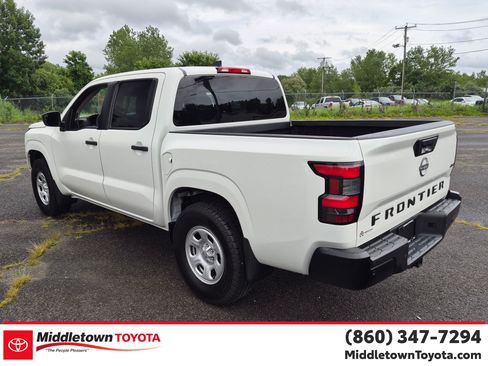 Used 2022 Nissan Frontier S w/ Technology Package AWD/4WD image 5