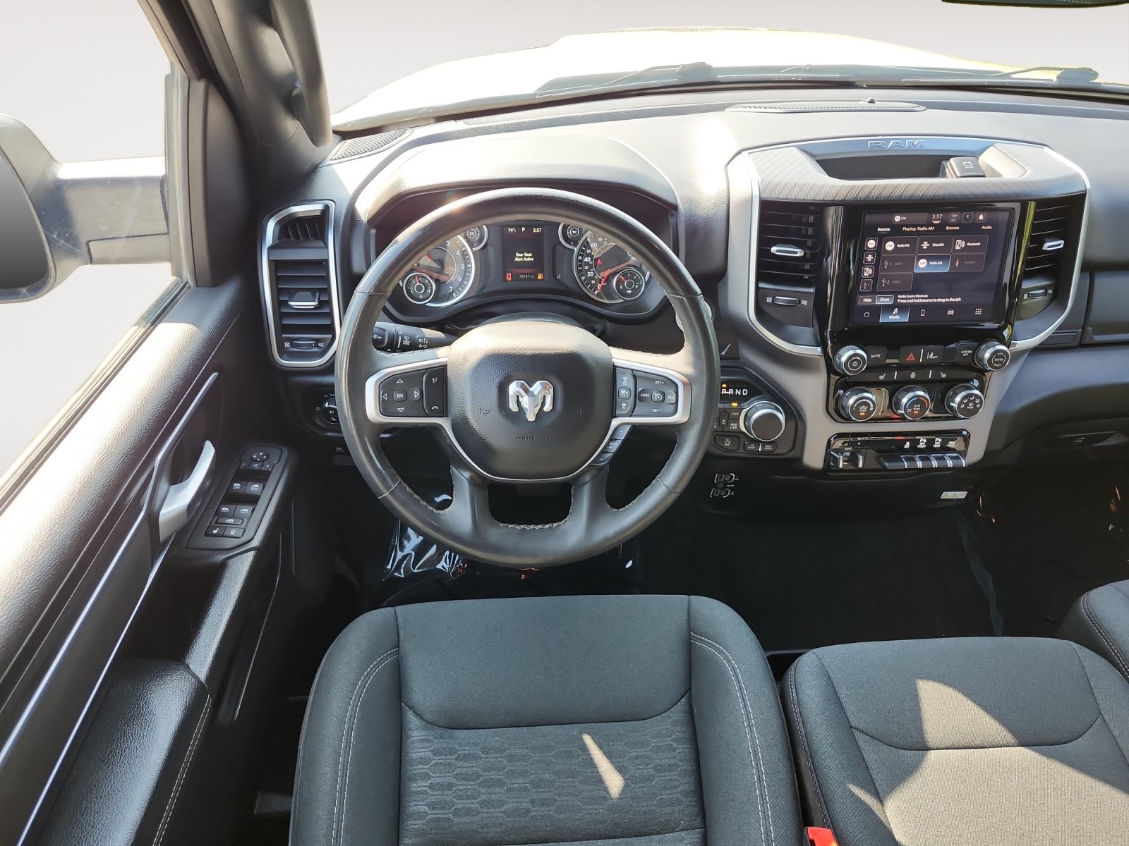 Used 2025 RAM 1500 Lone Star AWD/4WD image 10