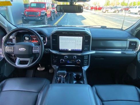 Used 2023 Ford F150 Lariat image 17