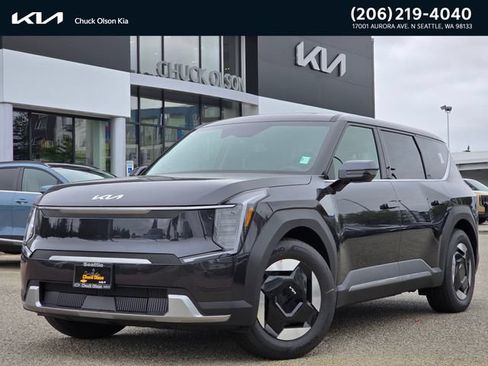 New 2026 Kia EV9 Light RWD image 1