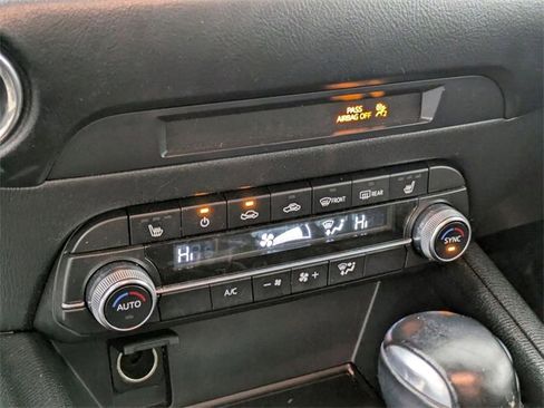 Used 2021 MAZDA CX-5 Touring image 20