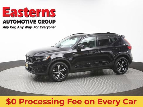 Used 2024 Volvo XC40 B5 Core AWD/4WD image 58