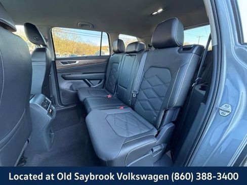 Certified 2024 Volkswagen Atlas SE image 11