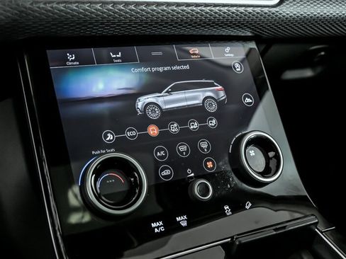 Used 2018 Land Rover Range Rover Velar S AWD/4WD image 29