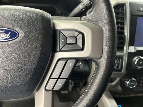 Used 2019 Ford F350 Lariat w/ Lariat Ultimate Package AWD/4WD image 28