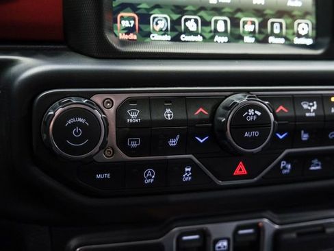 Used 2020 Jeep Gladiator Rubicon AWD/4WD image 56