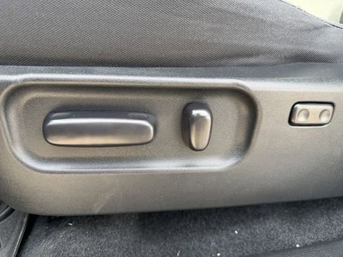 Certified 2020 Toyota Tacoma TRD Off-Road image 26