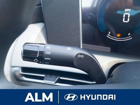 New 2026 Hyundai Tucson SE image 28