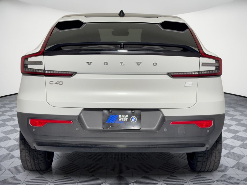 Used 2023 Volvo C40 P8 Recharge Ultimate AWD/4WD image 11