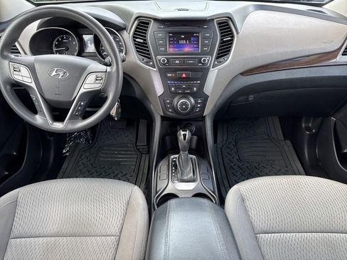 Used 2018 Hyundai Santa Fe Sport image 15