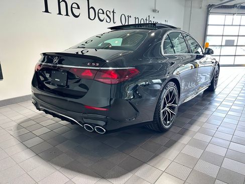 Used 2026 Mercedes-Benz E 53 AMG e 4MATIC Sedan image 4