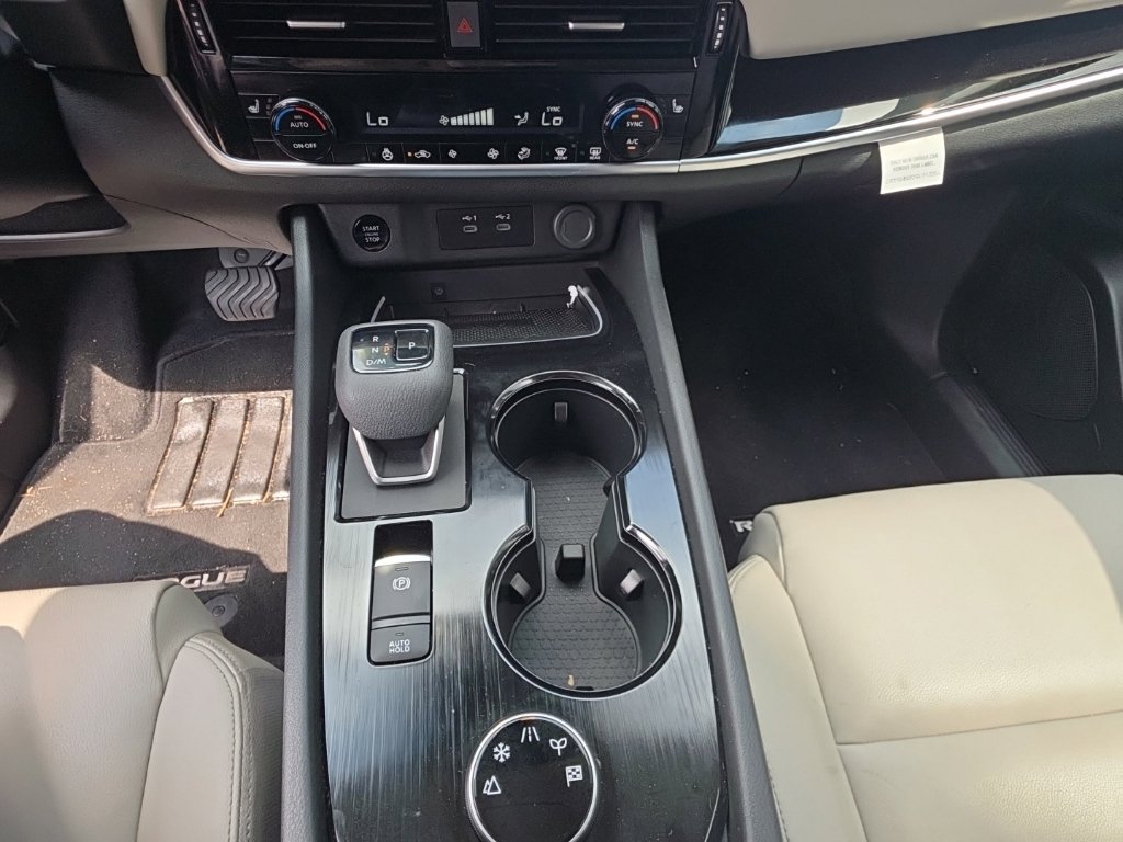 Certified 2025 Nissan Rogue SL AWD/4WD image 19