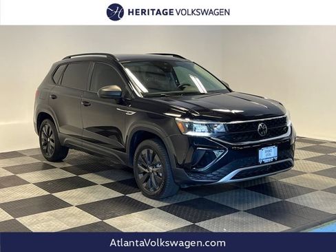 Certified 2024 Volkswagen Taos S w/ MDO Package FWD image 1