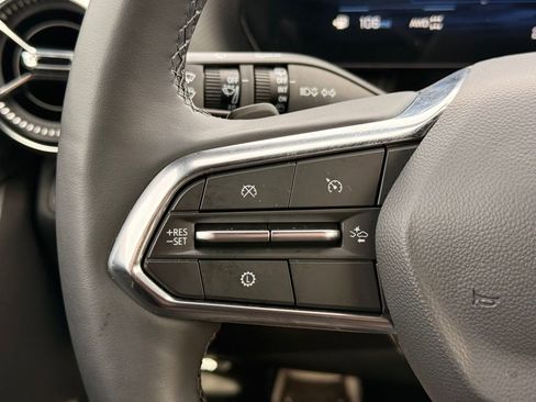 Used 2025 Chevrolet Equinox LT image 29