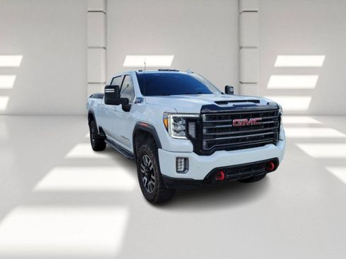 Used 2022 GMC Sierra 2500 AT4 w/ AT4 Preferred Package image 3