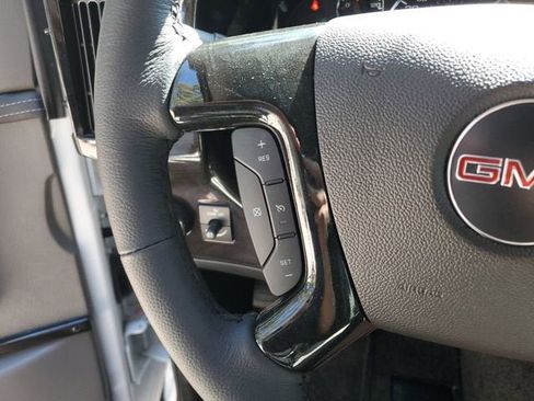 New 2025 GMC Savana 2500 Extended w/ Driver Convenience Package image 28