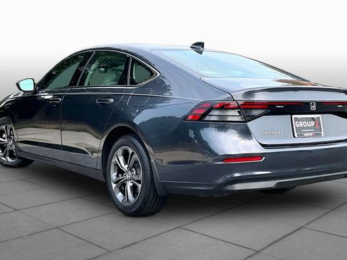 Used 2023 Honda Accord EX image 11