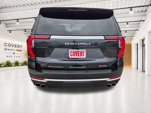 Certified 2025 GMC Yukon Denali RWD image 10