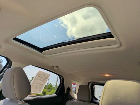 Used 2021 Ford EcoSport SE w/ SE Convenience Package FWD image 34