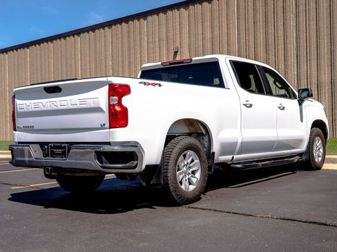 Used 2023 Chevrolet Silverado 1500 LT w/ Work Truck Package AWD/4WD image 9