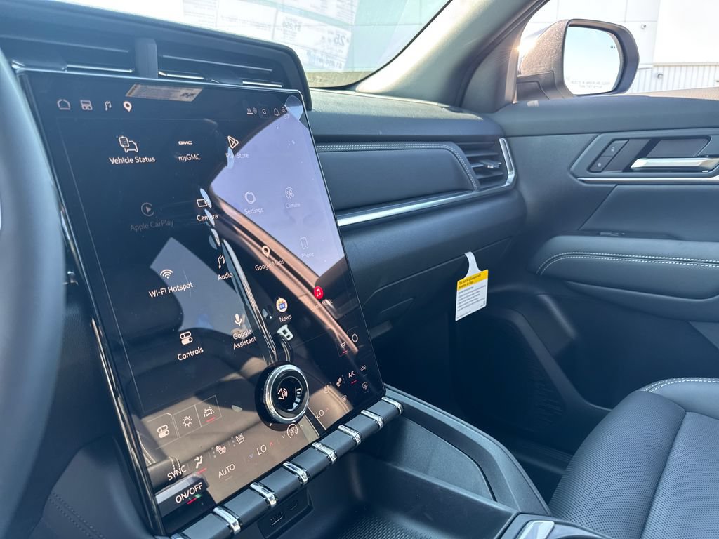 New 2027 GMC Terrain Elevation w/ Elevation Premium Package AWD/4WD image 18