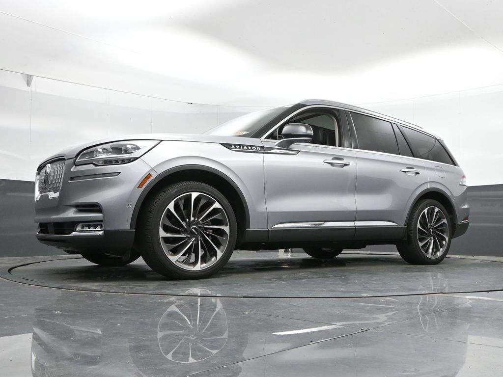 Used 2022 Lincoln Aviator Reserve w/ Equipment Group 201A AWD/4WD image 46