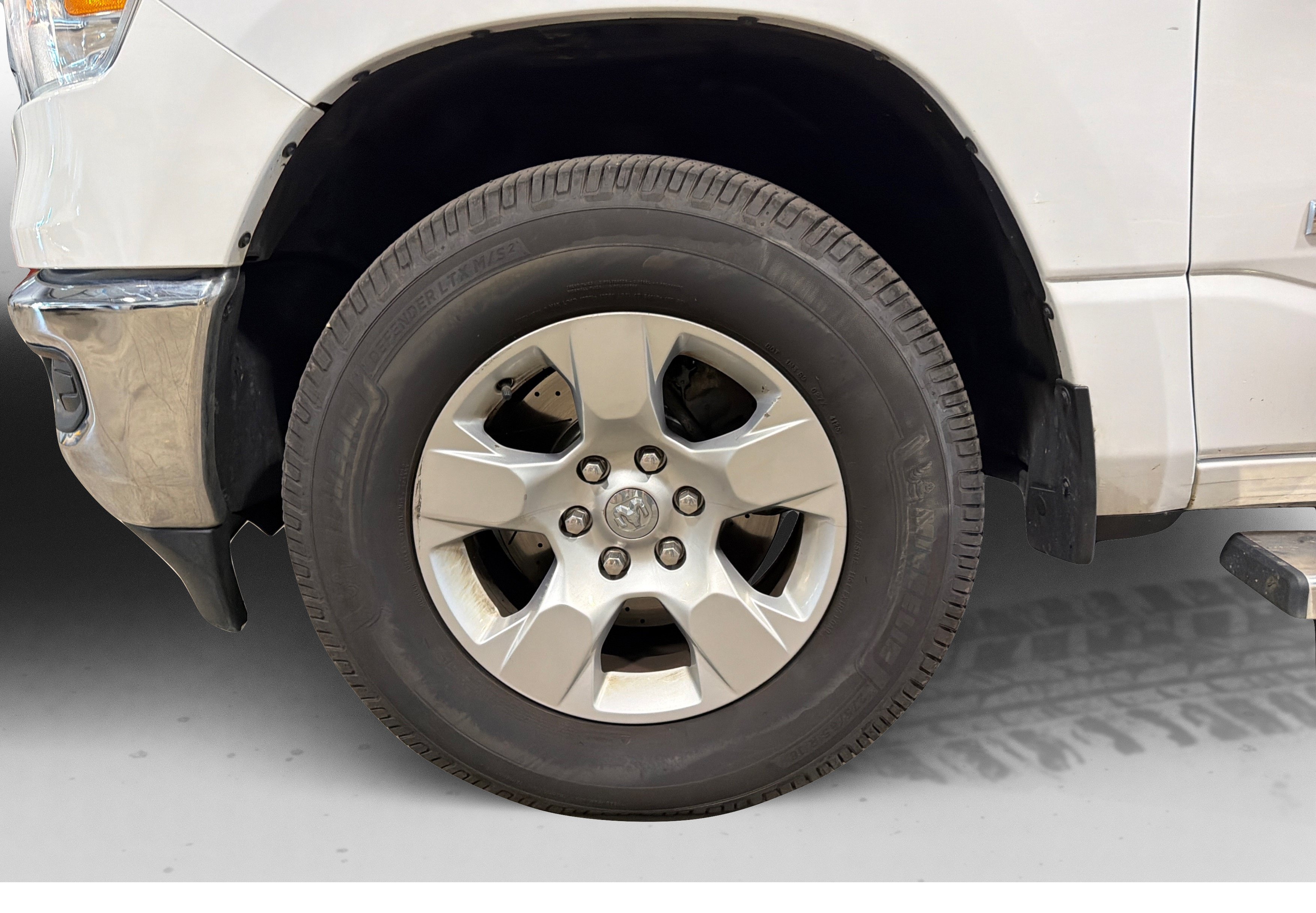 Used 2020 RAM 1500 Big Horn AWD/4WD image 49