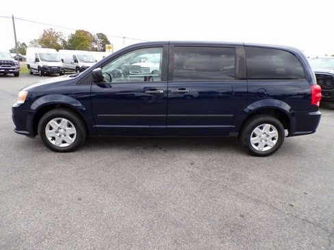 Used 2012 RAM C/V image 2