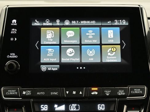 Used 2022 Honda Odyssey Elite image 12