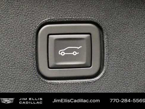 New 2026 Cadillac Lyriq Premium Luxury image 28