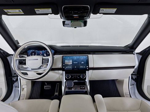 Used 2023 Land Rover Range Rover Long Wheelbase Autobiography AWD/4WD image 18