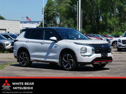 Used 2023 Mitsubishi Outlander SE