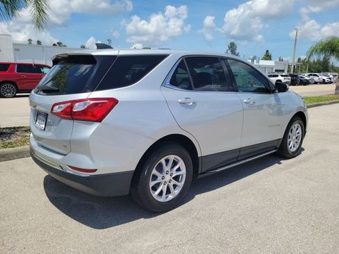 Used 2019 Chevrolet Equinox LT FWD image 4