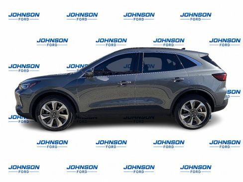 Used 2023 Ford Escape Platinum AWD/4WD image 2