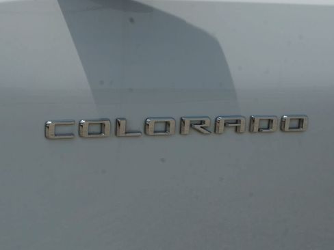 Used 2023 Chevrolet Colorado Trail Boss w/ Advanced Trailering Package AWD/4WD image 18