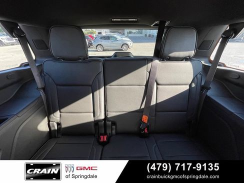 Used 2022 GMC Yukon Denali w/ Denali Premium Package AWD/4WD image 25