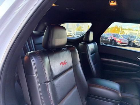 Used 2018 Dodge Durango R/T w/ Technology Group AWD/4WD image 13