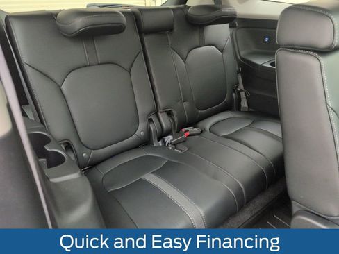 Used 2024 Honda Pilot Touring image 20