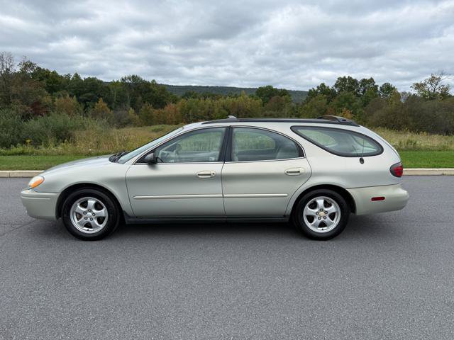 Used 2005 Ford Taurus SE FWD image 5