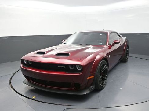 Used 2022 Dodge Challenger SRT Hellcat RWD image 6