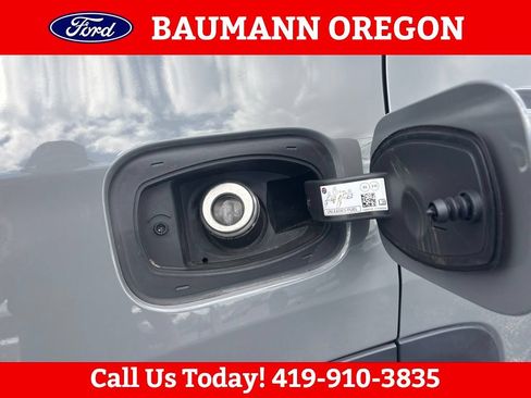 Used 2020 Jeep Compass Limited FWD image 11